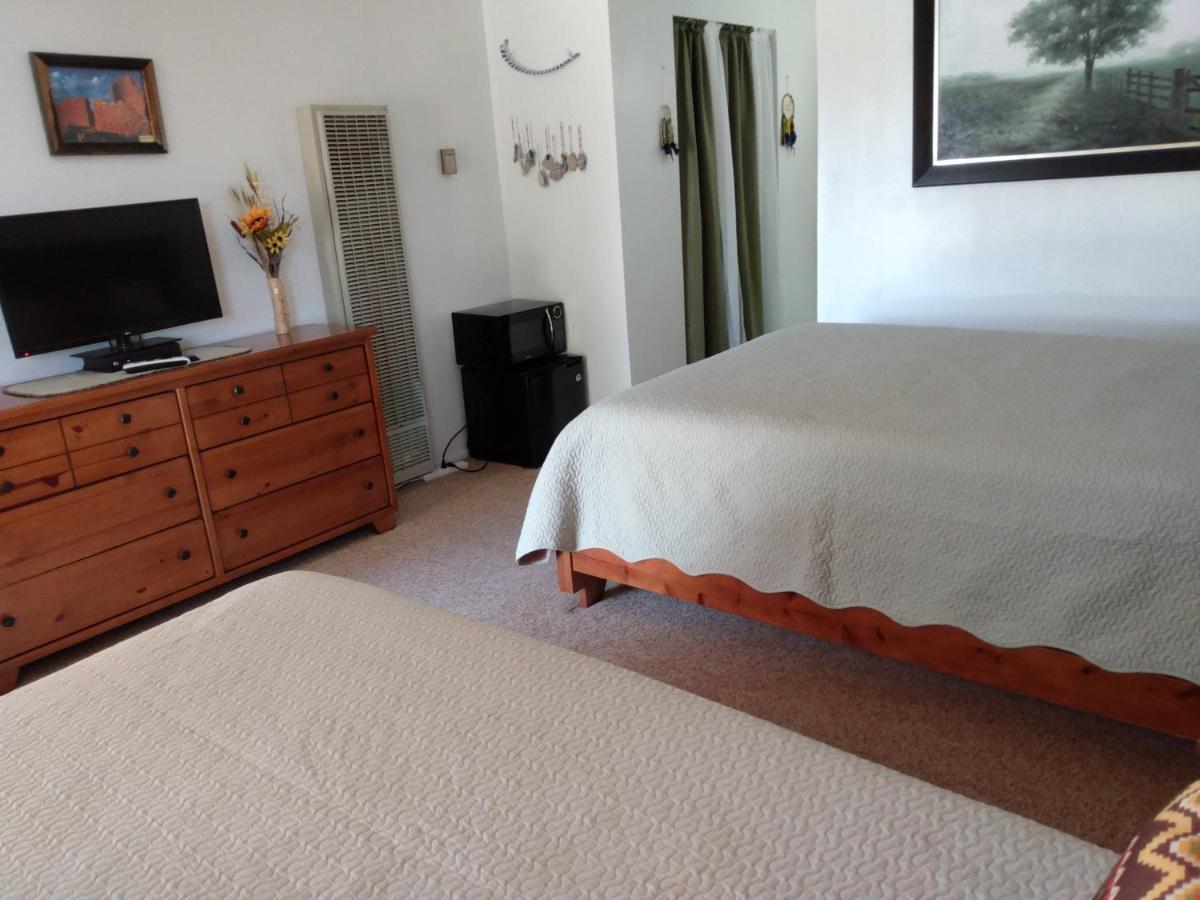 Mokee Motel Блаф Екстериор снимка