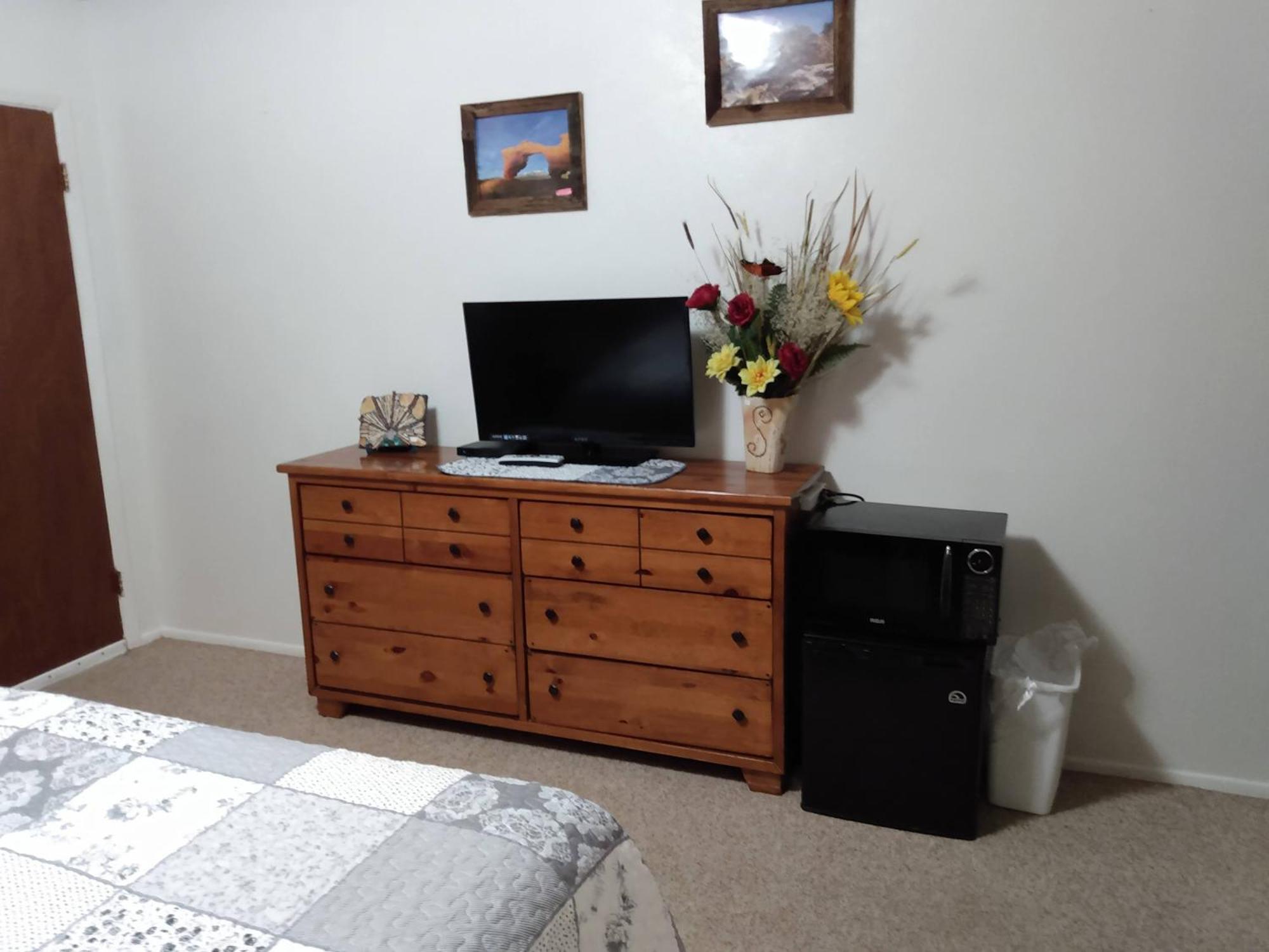 Mokee Motel Блаф Екстериор снимка